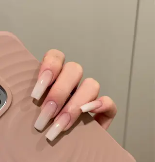 ネイル Luna Gladeのネイルデザイン