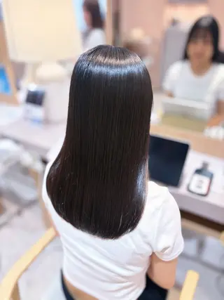 ロング merc.谷本 澪のヘアスタイル