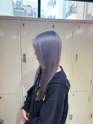 ロング カラー 🧤高明度ハイトーン 🧤莉音のヘアスタイル