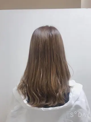 セミロング もりたみかこ 美容師お休み中のヘアスタイル