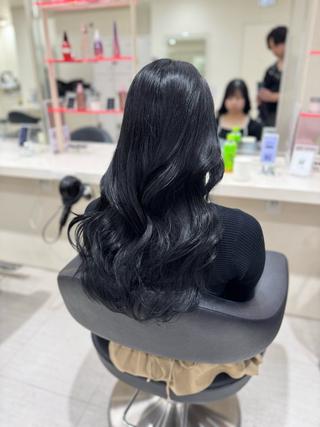 ロング 暗髪×艶髪/縮毛矯正 ブルーブラック/池袋のヘアスタイル