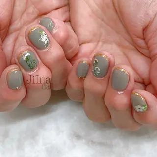 ネイル JiIna nailのネイルデザイン