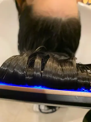 ロング カラー 韓国レイヤー×艶髪 ハイトーンRyukiのヘアスタイル