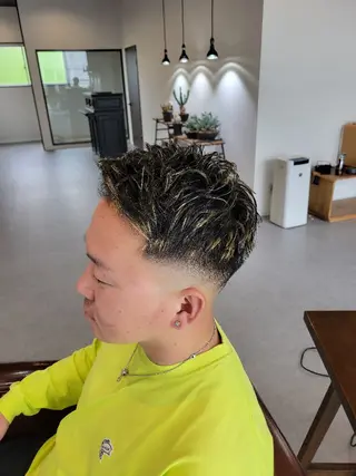 ショート メンズ 中川 秀明のヘアスタイル