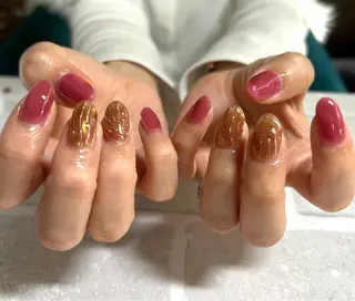 ミディアム 2DY NAIL SALONのネイルデザイン
