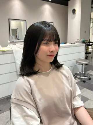 ミディアム 中原 優美のヘアスタイル
