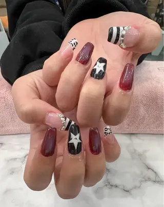 ネイル KUGO SALONのネイルデザイン