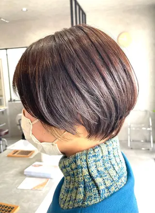 ショート カラー 一ノ瀬 暁のヘアスタイル