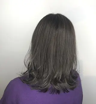 ミディアム 🍊新宿南口🍊 ERINAのヘアスタイル
