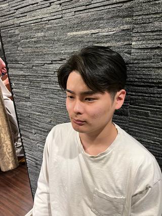 メンズ ヒロ銀座川崎 志田健介のヘアスタイル