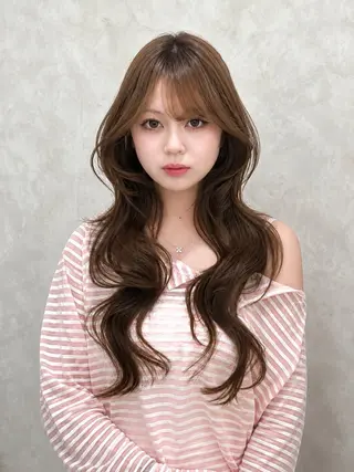 ロング カラー 天野 ひとみのヘアスタイル