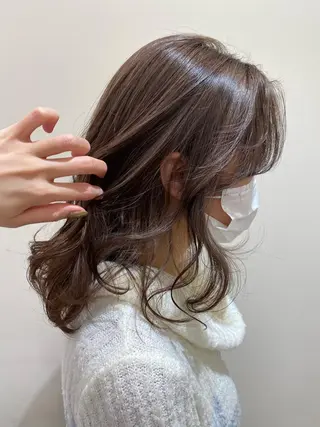 セミロング カラー 銀座メンズ専門🖤 叶奈々のヘアスタイル