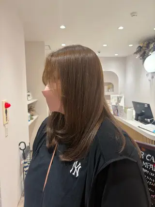 ミディアム RosierBleu 中山のヘアスタイル