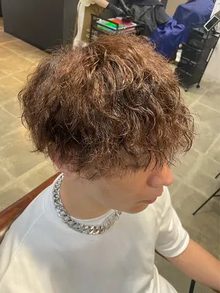 パーマ メンズ 【aini天王寺】 𝐚𝐢𝐫𝐢✂︎のヘアスタイル