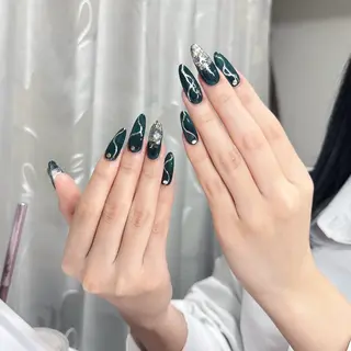 ネイル 大久保YISnail スカルプ専門店のネイルデザイン