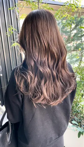 ロング カラー クドウレイ fifth神南のヘアスタイル