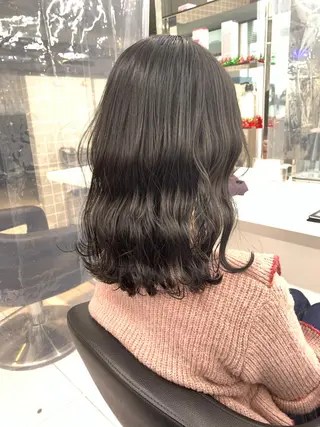 ミディアム 【丁寧なカウンセリ ング】MIHOのヘアスタイル
