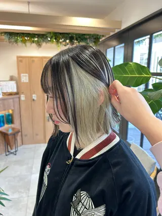 ショート カラー 透明感カラー レイヤー/むつきのヘアスタイル