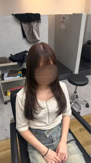 ロング カラー 小池 かなこのヘアスタイル
