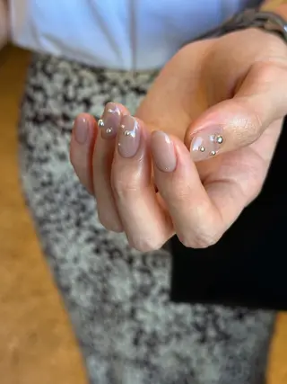 ショート カラー パーマ ヘアアレンジ メンズ キッズ ネイル マツエク・マツパ アイブロウ ar. harajukuのネイルデザイン