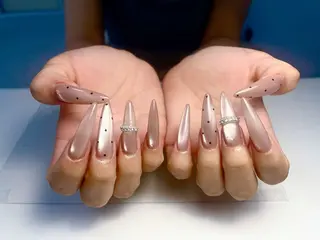 ネイル 心斎橋Mione nail salonのネイルデザイン