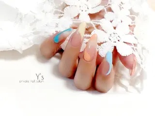 ネイル YUMI NAGAI のネイルデザイン
