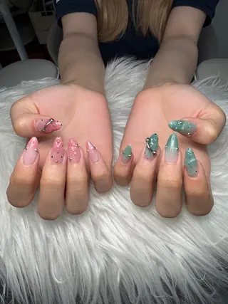 ネイル T.Lee Harajukuのネイルデザイン