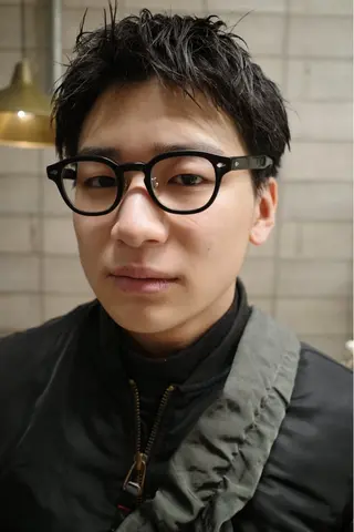 メンズ 西宮北口パーマ特化 鮫島竜海のヘアスタイル