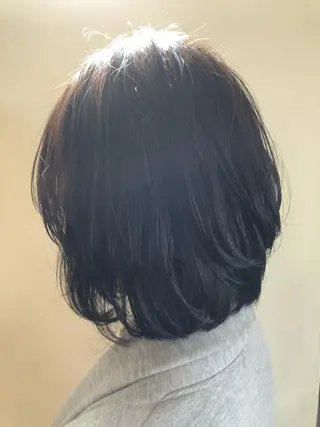 ミディアム 梶谷 和希のヘアスタイル