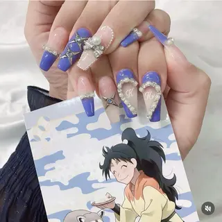 ネイル 黒江 菜々美のネイルデザイン