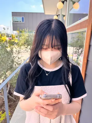 ロング カラー 吉水 果穂のヘアスタイル