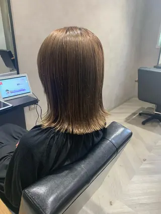 カラー 艶髪/ moeのヘアスタイル