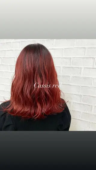 セミロング カラー 川上 紗也加のヘアスタイル