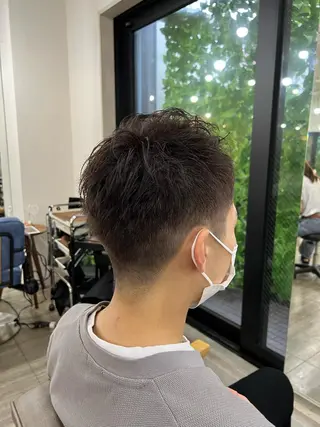 ショート カラー メンズ 韓国風 くすみカラー パーマKOUKIのヘアスタイル