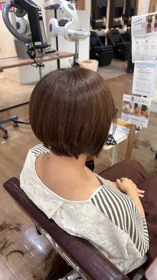 ショート やぶかみ りんのヘアスタイル