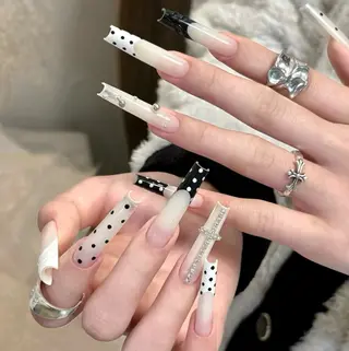 ネイル U.mi Nail Salonのネイルデザイン
