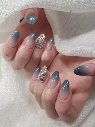 ネイル Lunabloom. yurinaのネイルデザイン