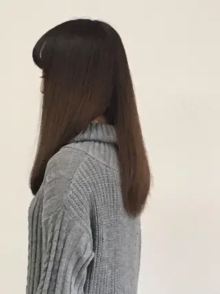 セミロング カラー パーマ 中原 梨沙のヘアスタイル