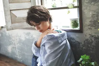 ショート カラー 銀座メンズ専門🖤 叶奈々のヘアスタイル