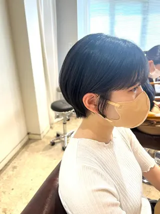 ショート ニイムラ ミキのヘアスタイル