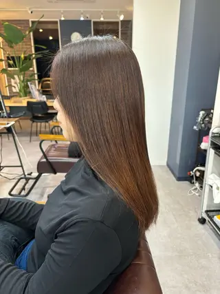 ロング ✨髪質改善カラー✨ ストレート☔脇田のヘアスタイル