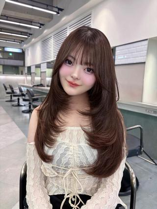 ミディアム カラー MISAKI/韓国 レイヤー/エクステのヘアスタイル