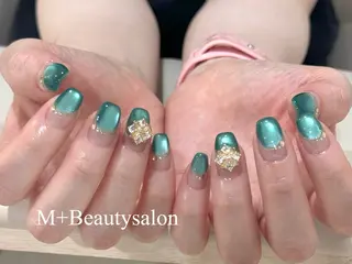 ネイル M+  Beauty Salonのネイルデザイン