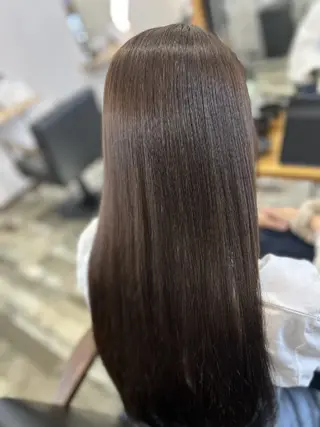 ロング 髪質改善🪽 森川☜⁠ ☜⁠ のヘアスタイル