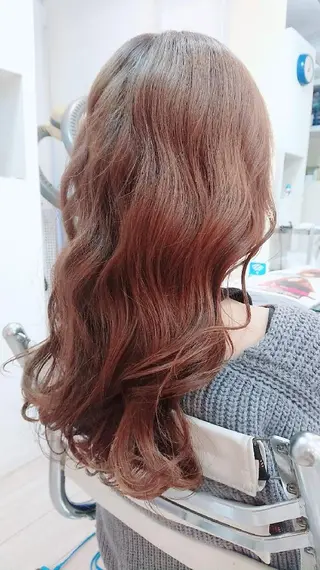 ロング 花澤 香奈のヘアスタイル