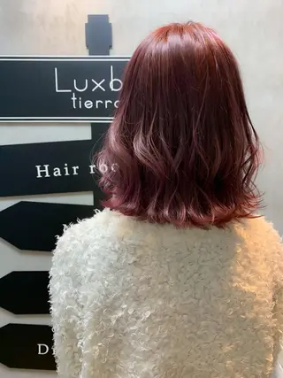 ミディアム カラー Luxbe hakataのヘアスタイル