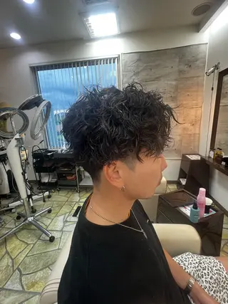 パーマ メンズ 👑サーフカール番長 💎Shoki/生駒のヘアスタイル