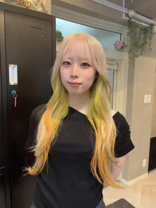 ロング カラー 🩵デザインカラー/ レイヤーYUZU🩵のヘアスタイル