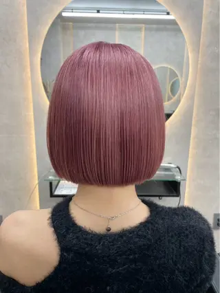 ショート カラー 木崎 翼のヘアスタイル