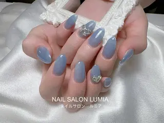 ネイル ネイルサロン ルミア Lumia 店長施術のネイルデザイン